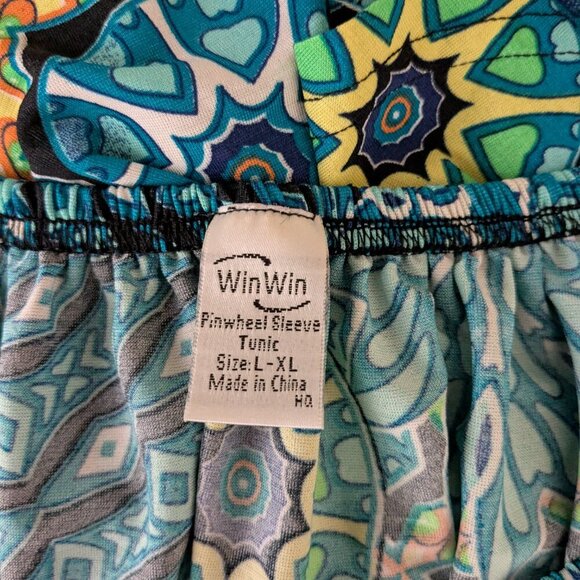 WIN WIN Pinwheel Sleeve Pullover Tunic; Teal Print w White Lace; Size L-XL - Picture 3 of 4